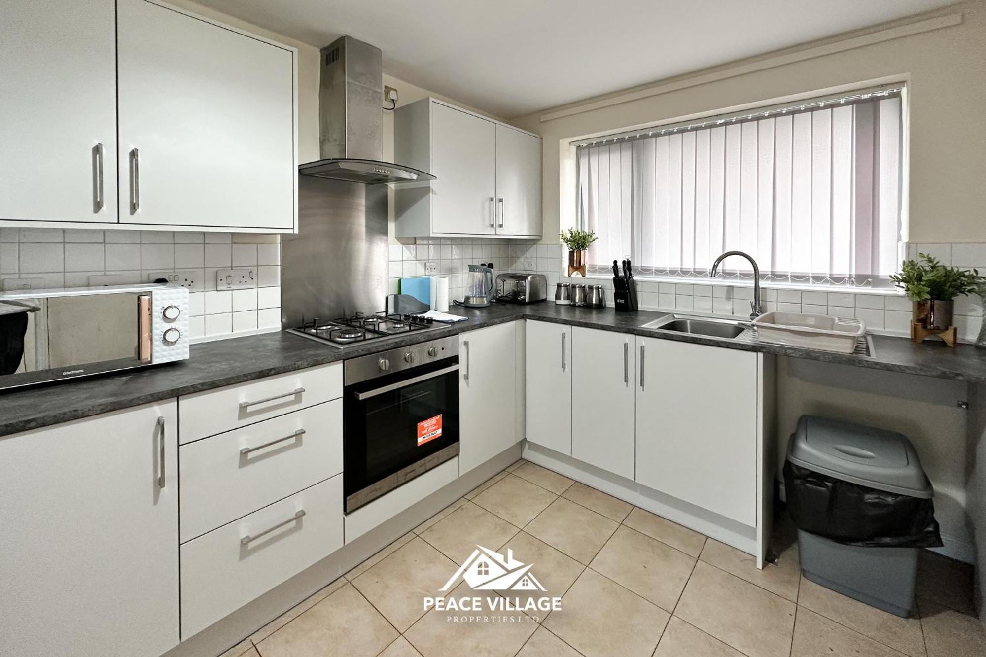 Ashton Co-Living - Private Room Self-Cater — Photos 1